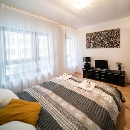 Free Parking! Soho Budapest 101, 4 Ppl, Ac, Superfast Wifi, Tv Екстер'єр фото