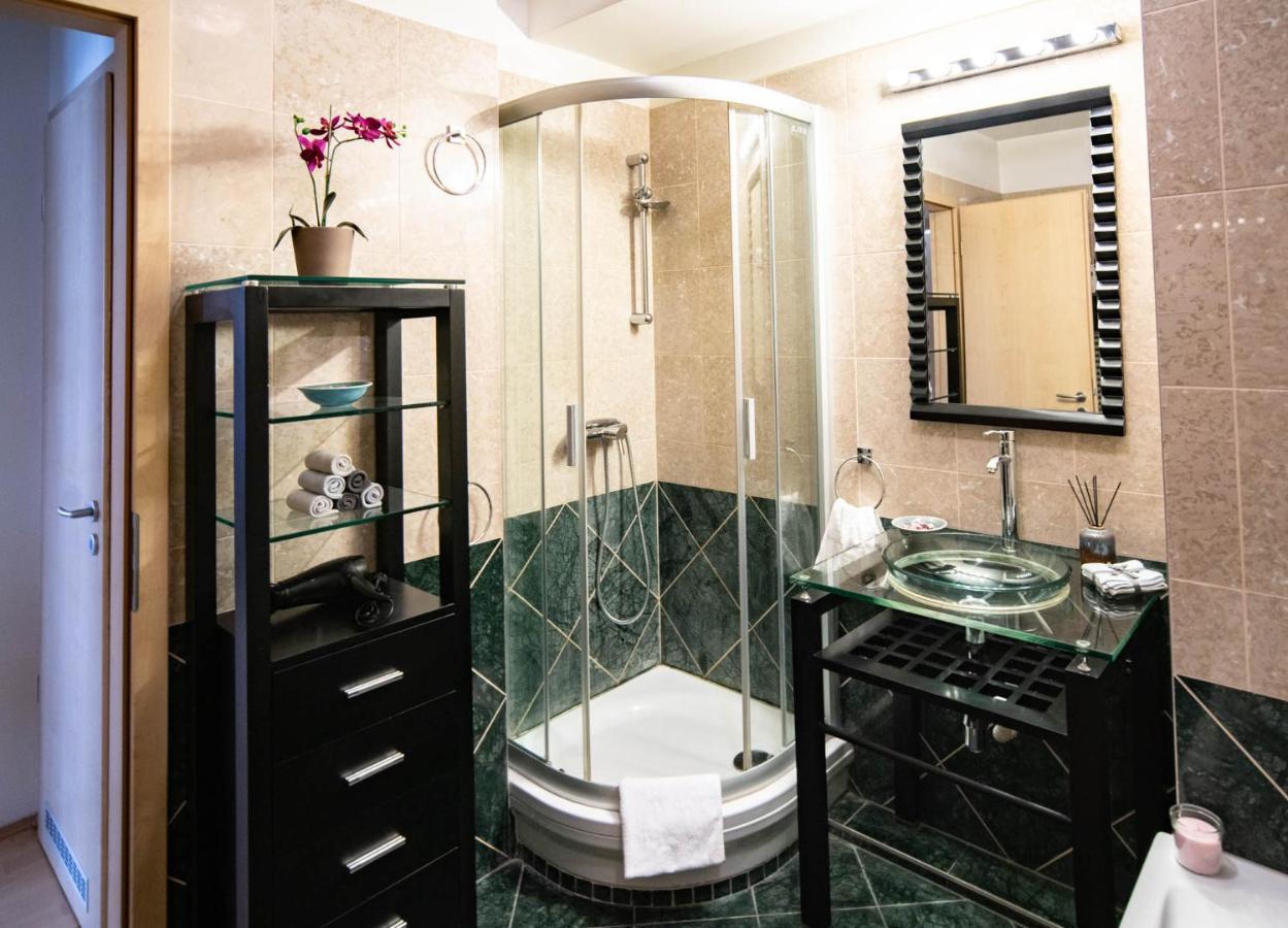 Free Parking! Soho Budapest 101, 4 Ppl, Ac, Superfast Wifi, Tv Екстер'єр фото