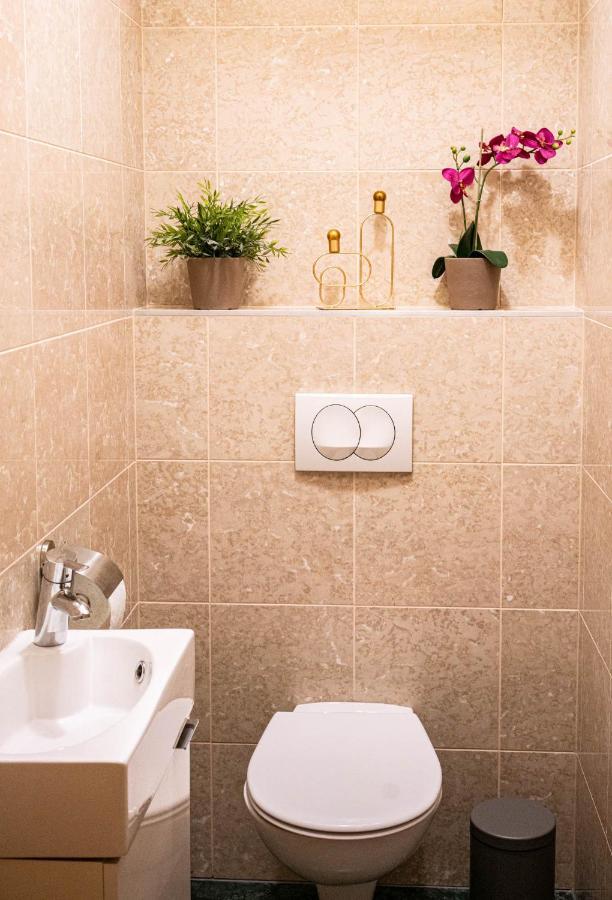 Free Parking! Soho Budapest 101, 4 Ppl, Ac, Superfast Wifi, Tv Екстер'єр фото